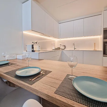 Apartamento Cond Bayline - Breeze Wellness & Living - Bacalhau - By Bedzy