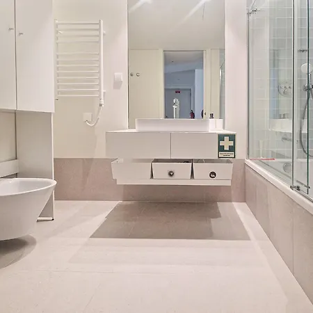 Apartamento Cond Bayline - Breeze Wellness & Living - Bacalhau - By Bedzy *