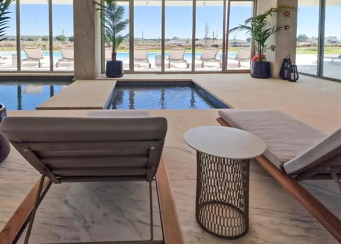 Lägenhet Cond Bayline - Breeze Wellness & Living - Bacalhau - By Bedzy *