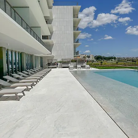 Cond Bayline - Breeze Wellness & Living - Bacalhau - By Bedzy Armação de Pêra
